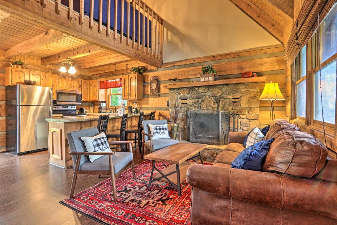 Gatlinburg Escape With Hot Tub, Deck And Mtn View Villa Luaran gambar