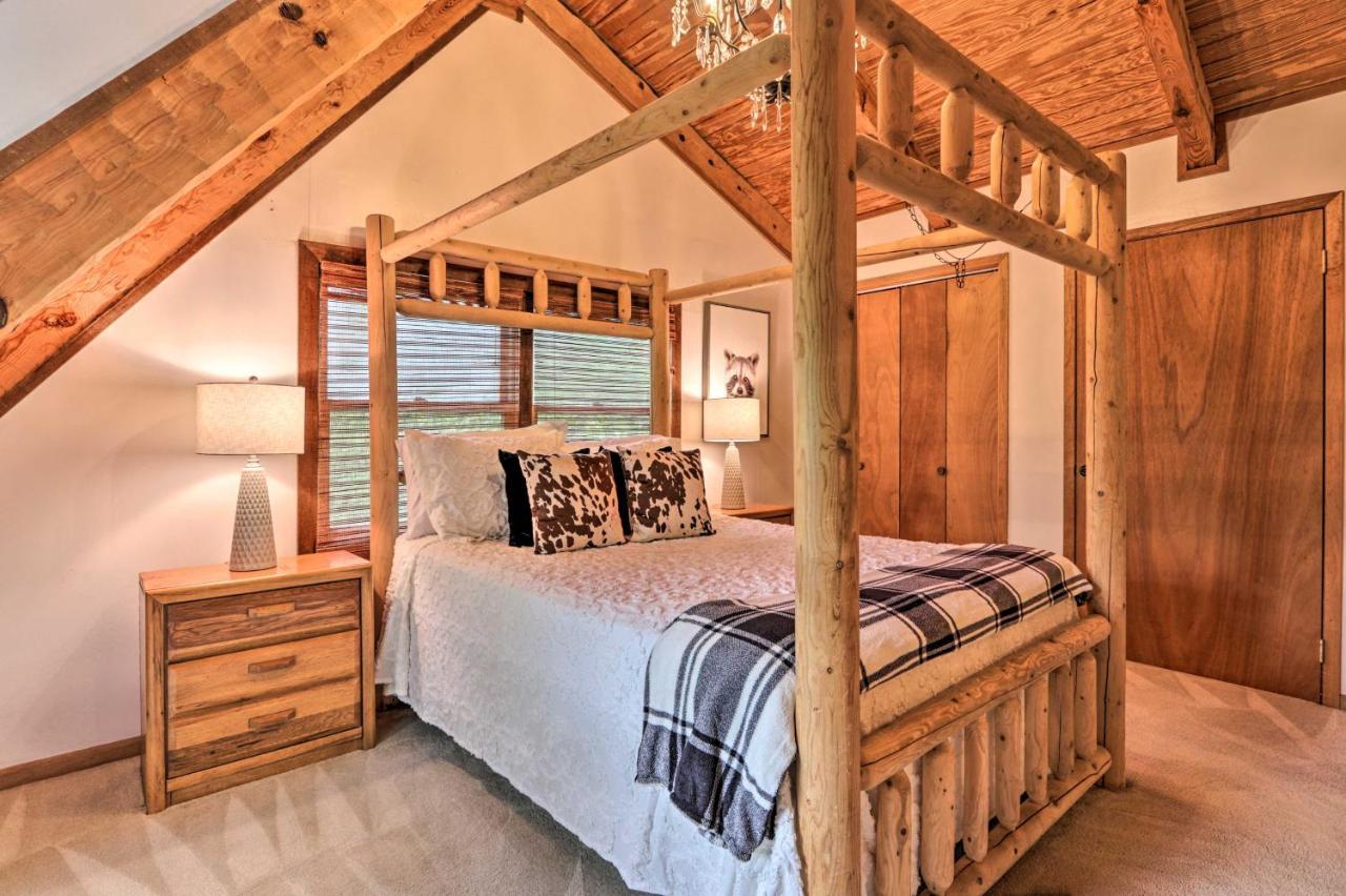 Gatlinburg Escape With Hot Tub, Deck And Mtn View Villa Luaran gambar