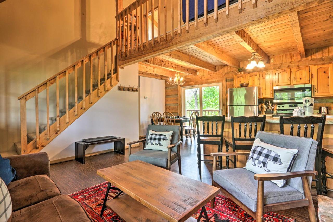 Gatlinburg Escape With Hot Tub, Deck And Mtn View Villa Luaran gambar
