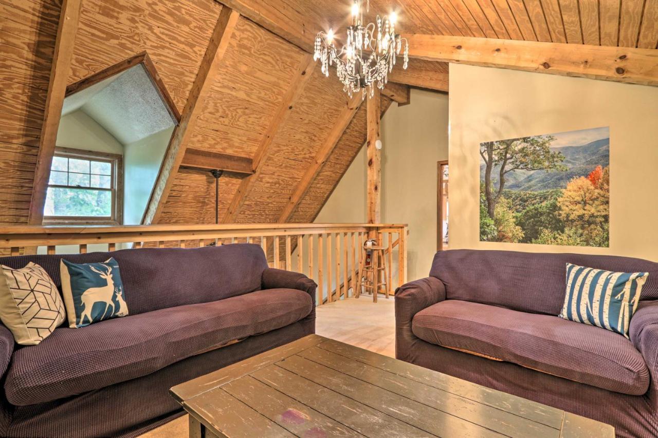 Gatlinburg Escape With Hot Tub, Deck And Mtn View Villa Luaran gambar